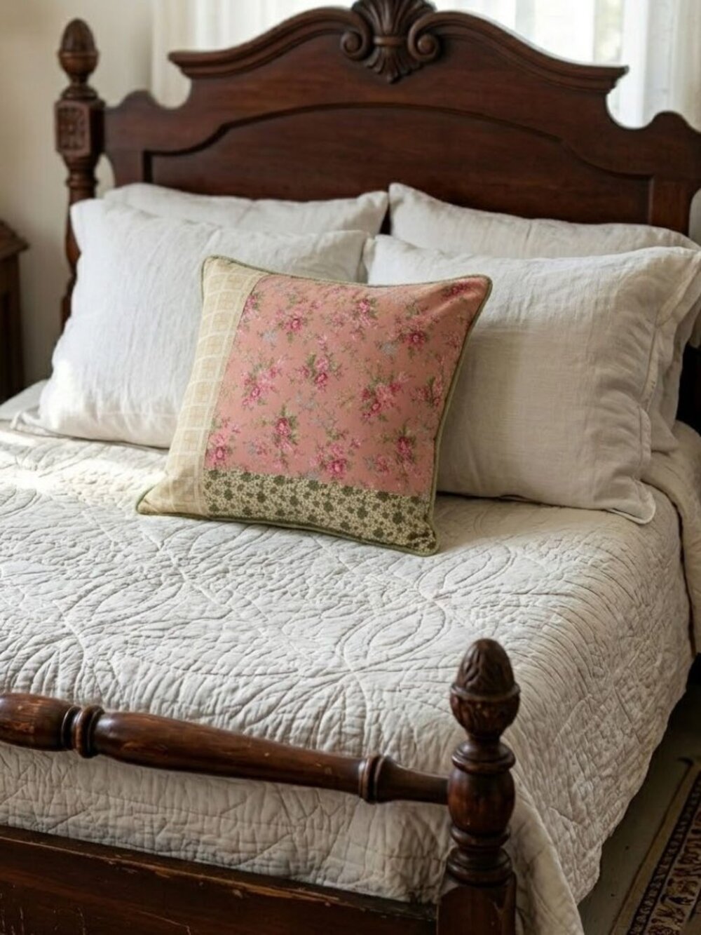 Vtg Floral Pink Green Patchwork Quilt Throw Pillow 18 x 18" Country Shabby Chic